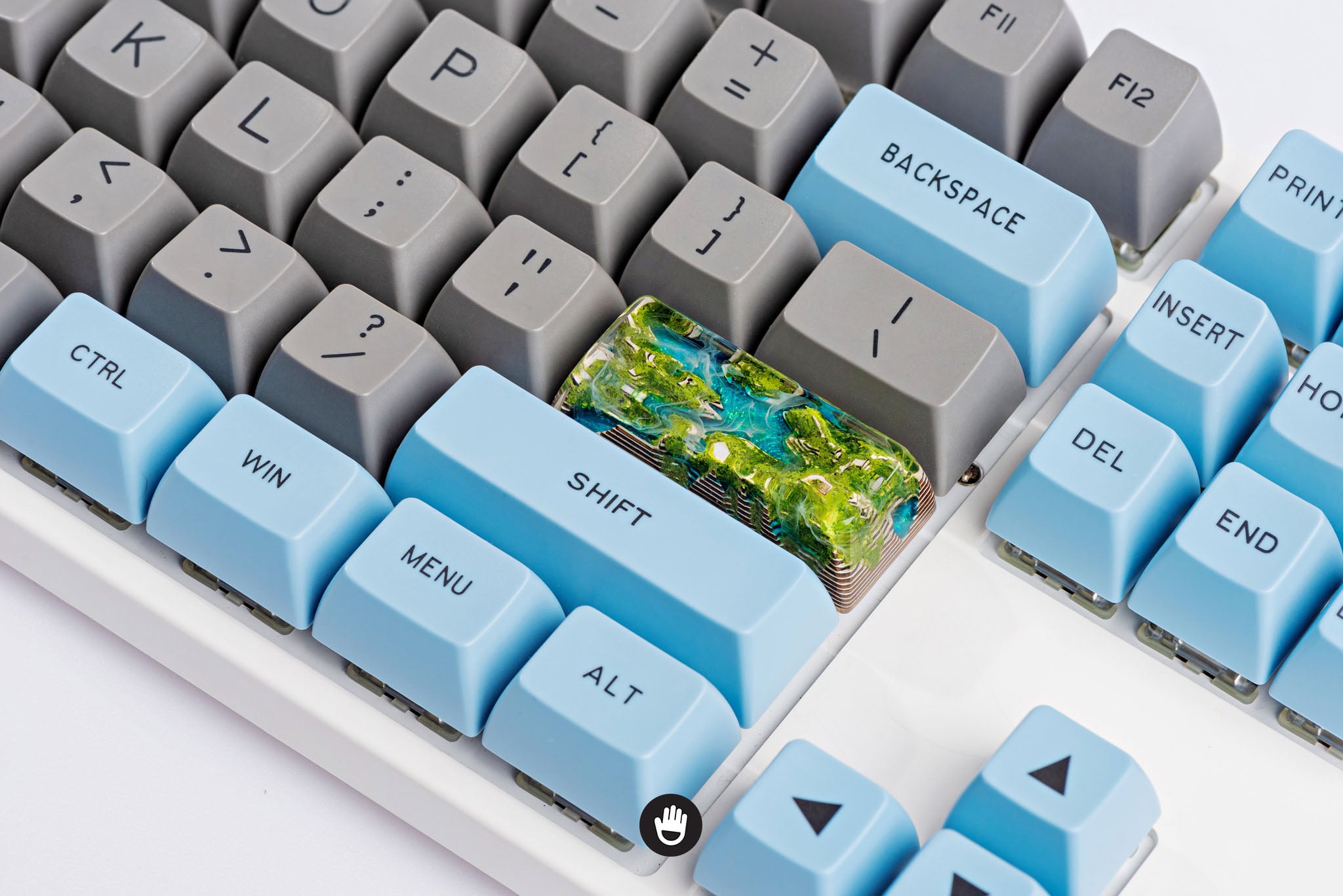 Artifact series – Ethereal Reign (Enter/Shift) artisan keycaps by Jelly Key