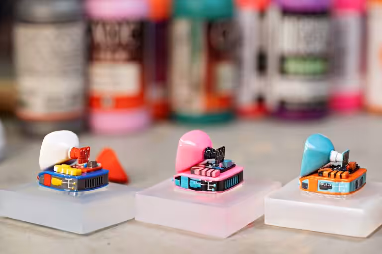 Retro TV series โ Life on planets artisan keycap by Jelly Key