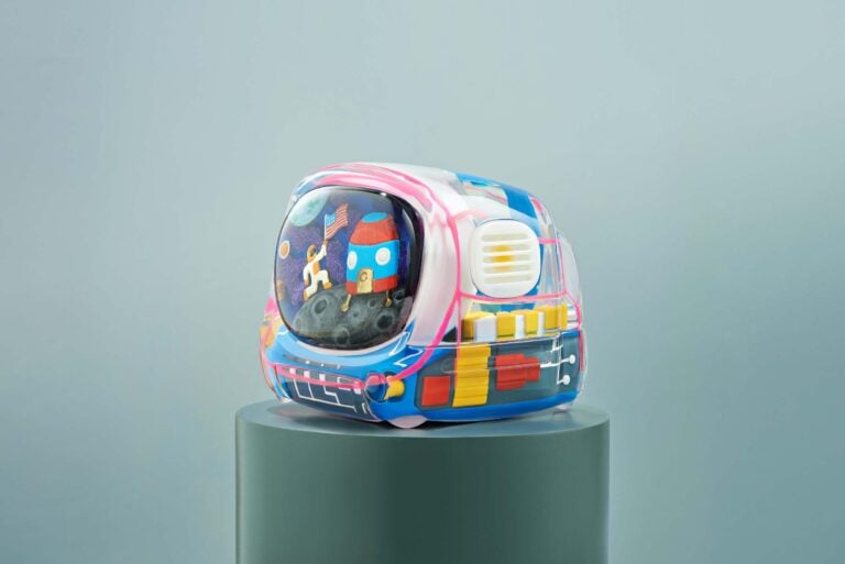 Retro TV series – Life on planets art toy - artisan keycap by Jelly Key