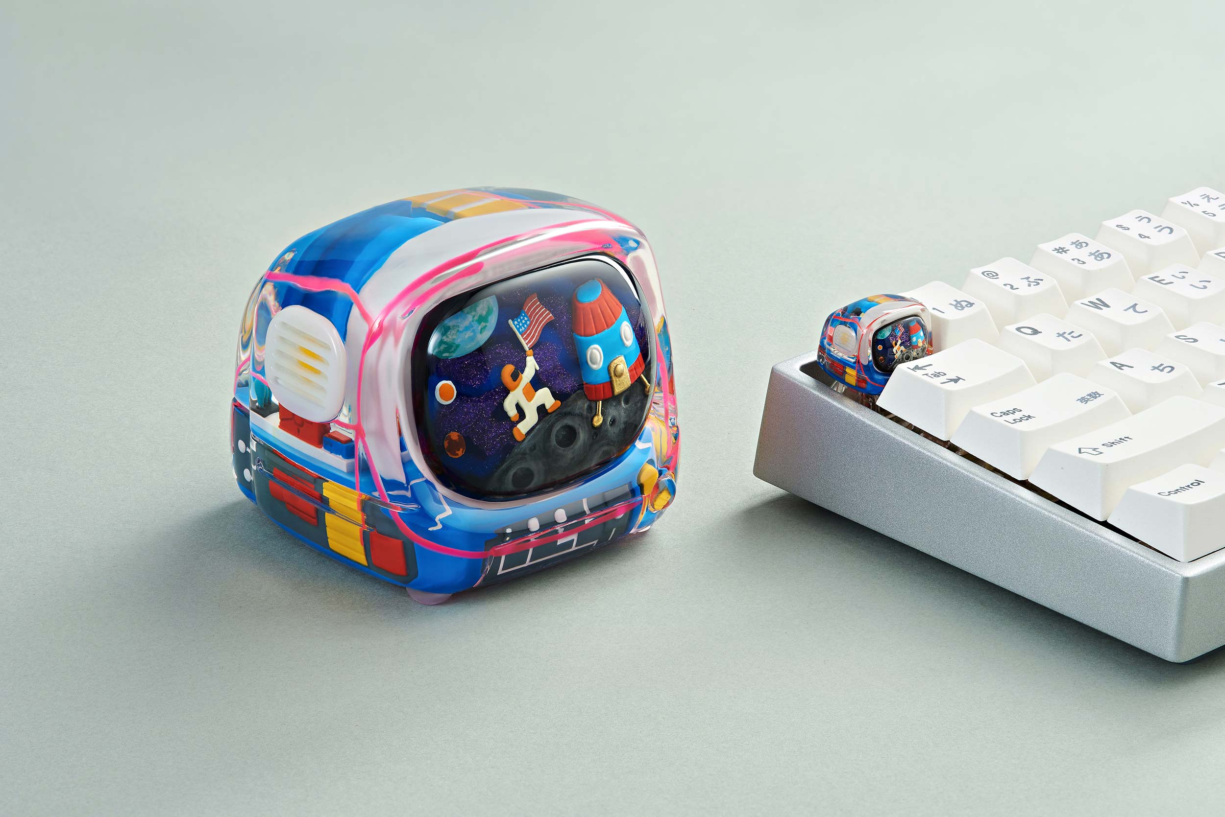 Retro TV series – Life on planets art toy - artisan keycap by Jelly Key