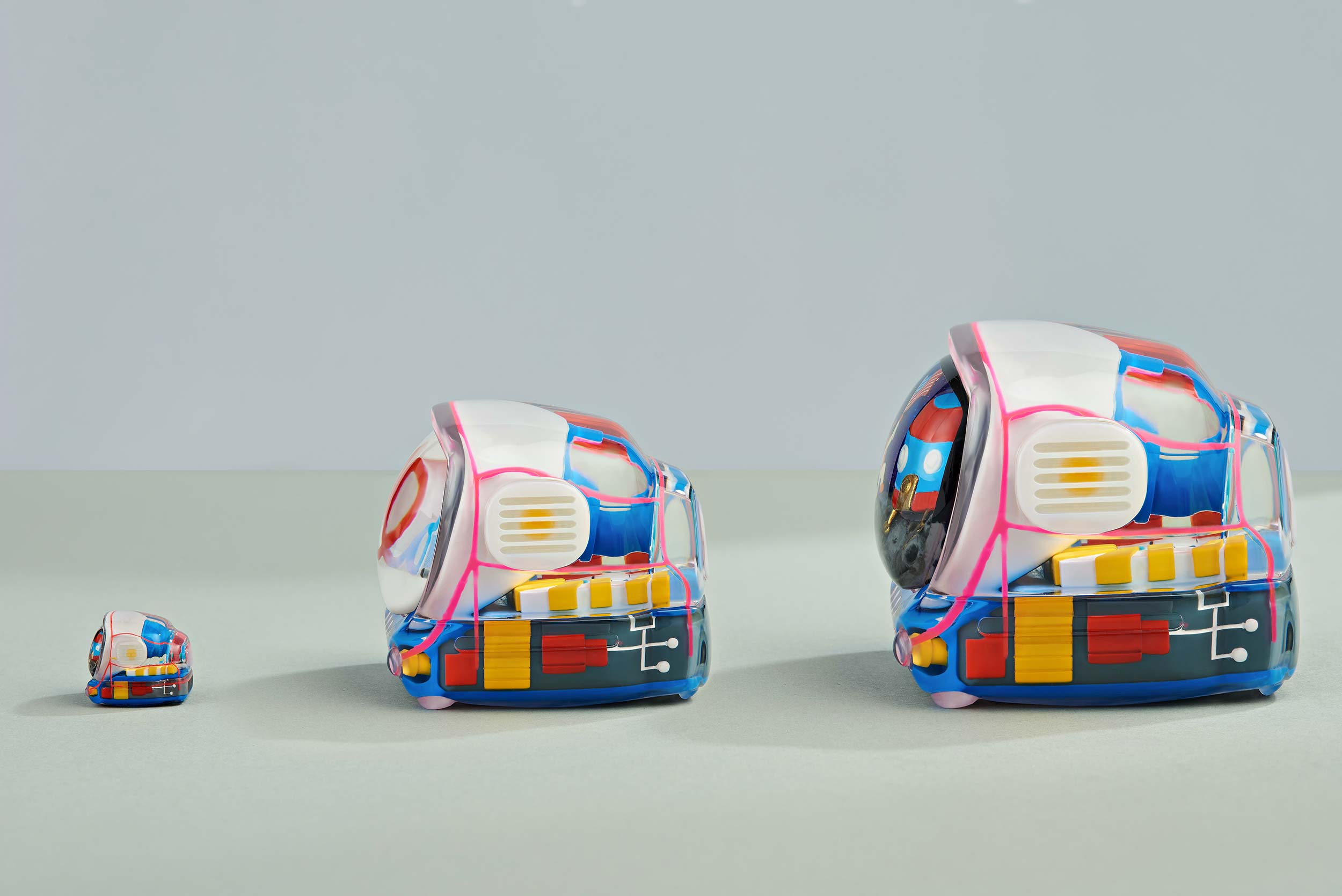 Retro TV series – Life on planets art toy - artisan keycap by Jelly Key