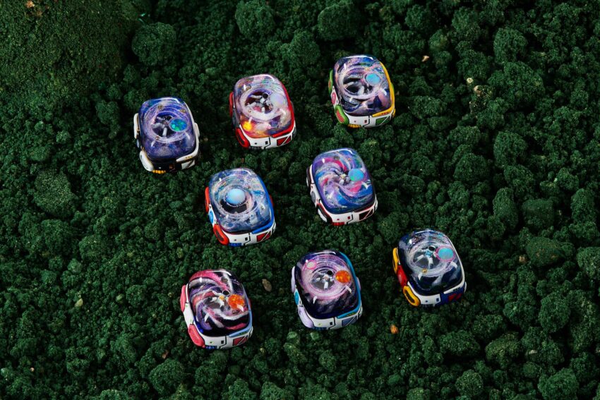 cosmos astronaut odyssey custom keycaps 23