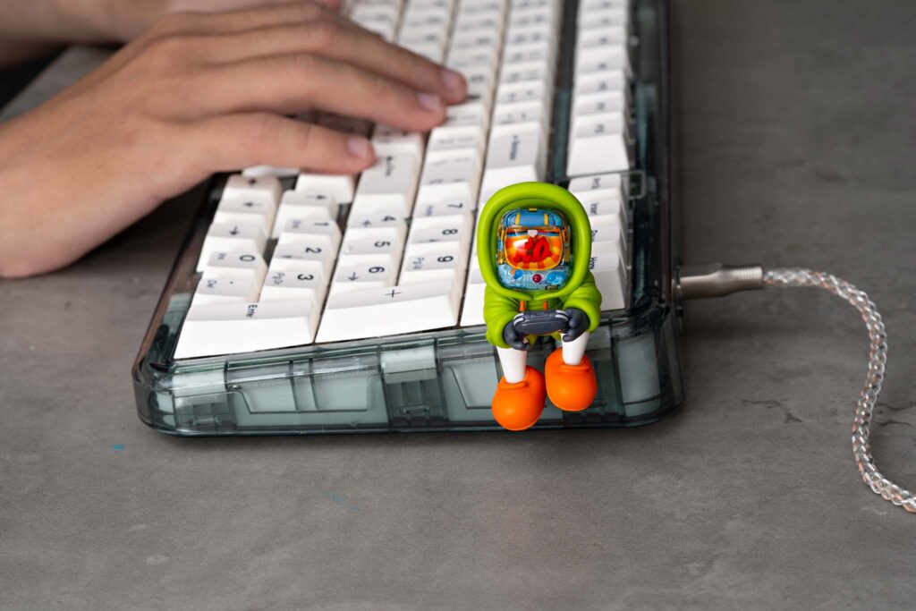 Arcade Cabinets series – Stand boy art toy - Jelly Key