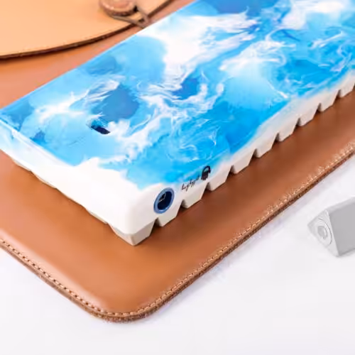 Serenity – Collision keyboard case - artisan keycap by Jelly Key