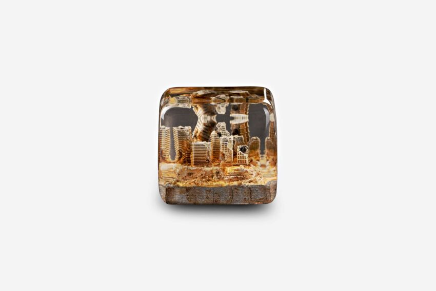 Lost cities 2 - City of Catastrophe artisan keycap - Jelly Key