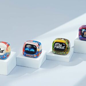 retro tv series – life on planets artisan keycap 081