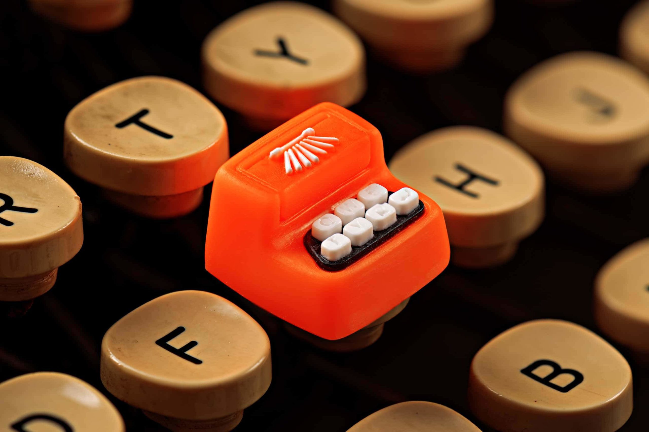 The Type Writer artisan keycap - Image 8
