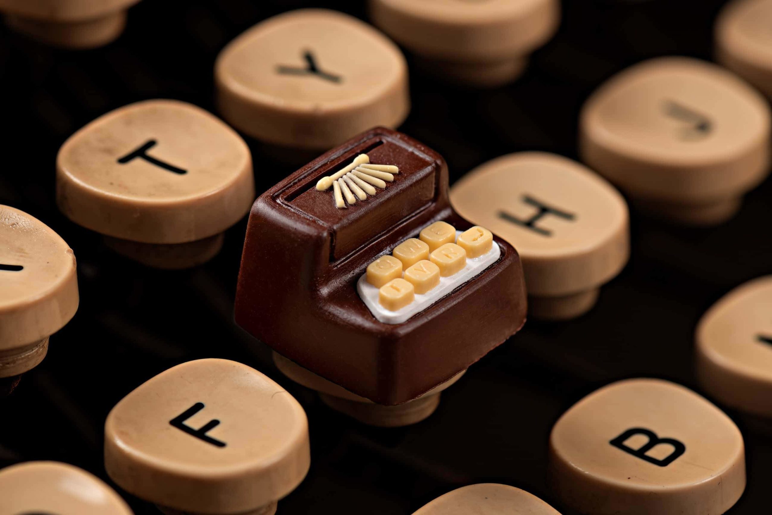 The Type Writer artisan keycap - Image 3