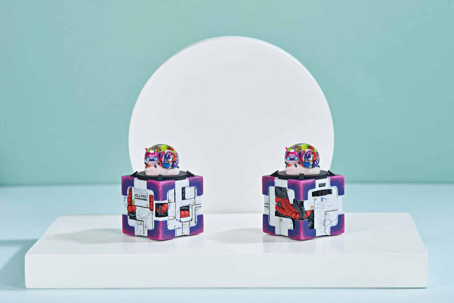 cyborg snail custom keycaps 034